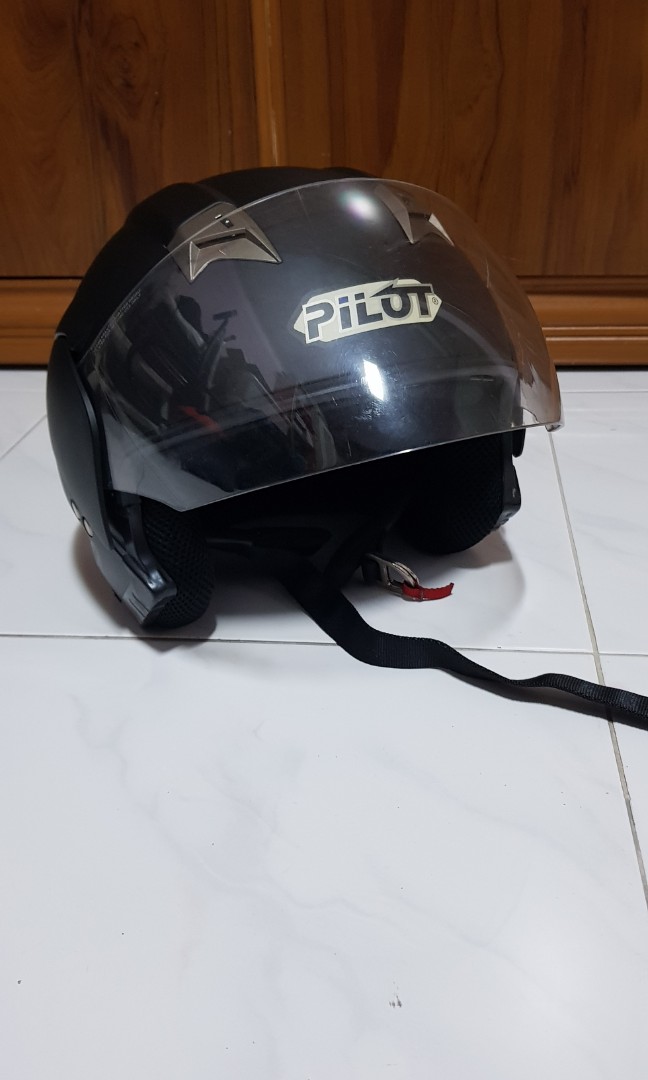 Pilot helmets, Motorcycles, Motorcycle Accessories on Carousell