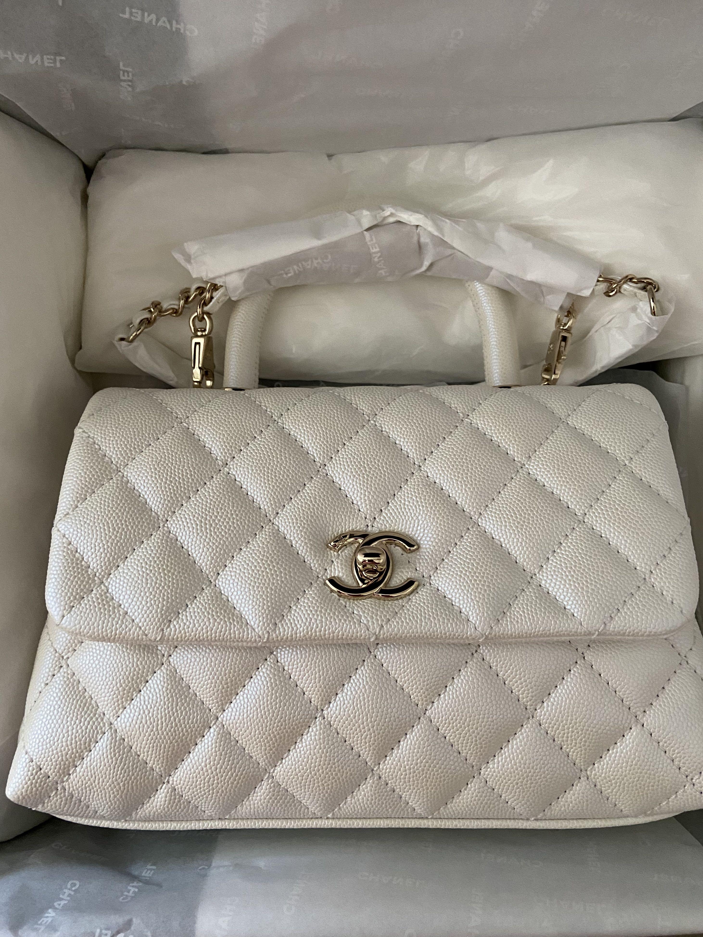 ⭐️RARE⭐️Chanel coco handle Mini 24 cm in Iridescent White Caviar, Luxury,  Bags & Wallets on Carousell