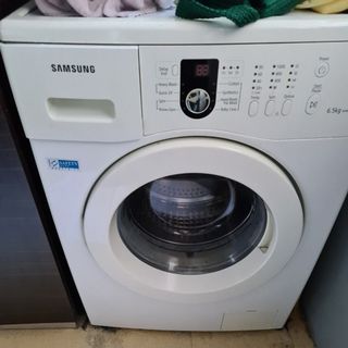 (Category: ) located in . Submitted by ashik72 (Listing ID 1044998450, Image 1). Description: .