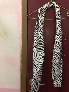 (Kategori: ) berada di . Dikirim oleh value_wardrobe (ID iklan 1044990115, Gambar 1). Deskripsi: .