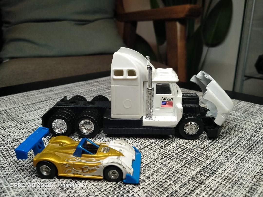 Hot wheels nasa sales truck