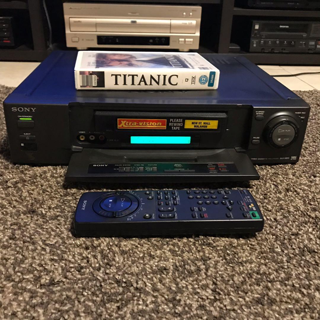 SONY SLVX811 VCR VHS PLAYER, Audio, Portable Music Players on Carousell