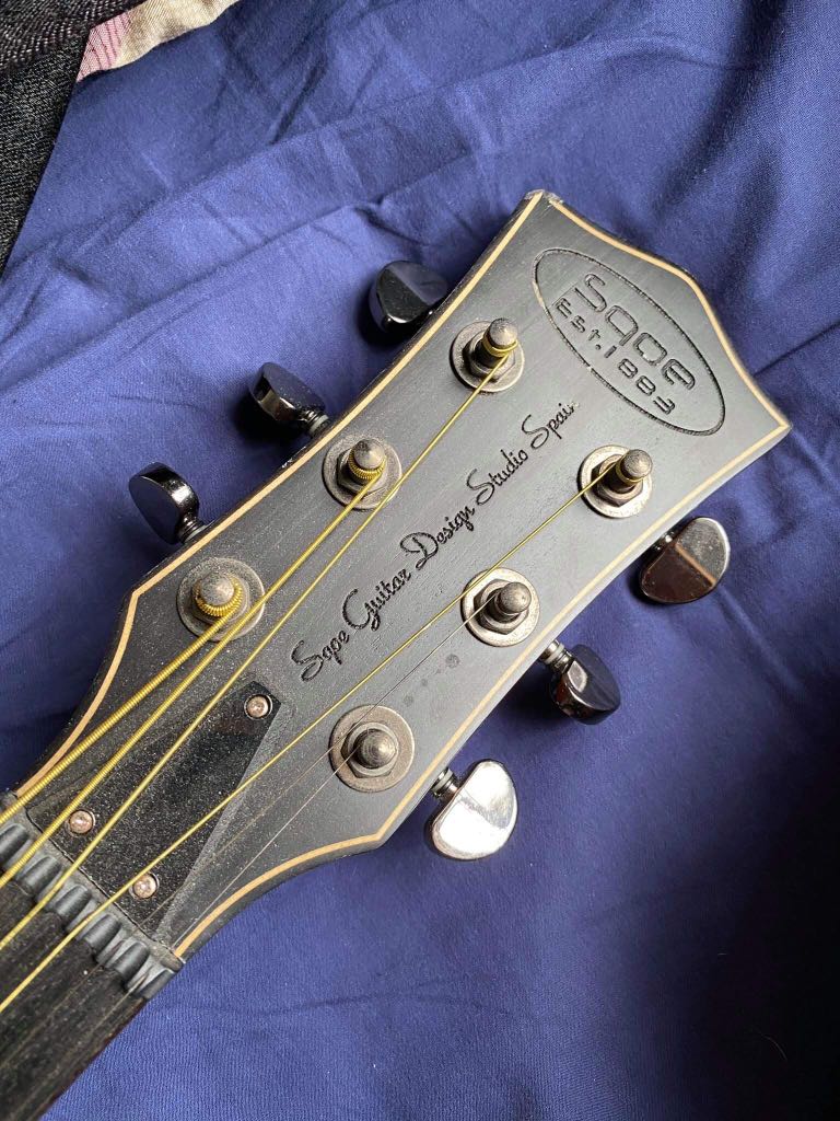 Sqoe guitar store spain