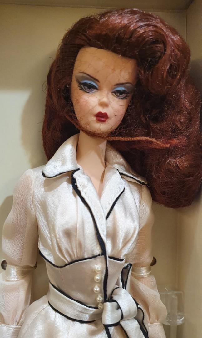Suite Retreat Barbie Fashion Model Silkstone 2004 Gold Label