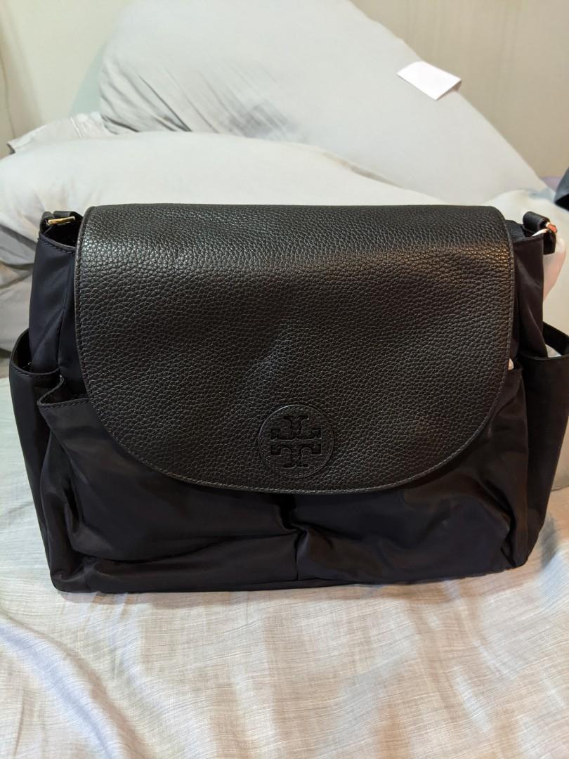 Tory burch thea outlet nylon messenger baby bag
