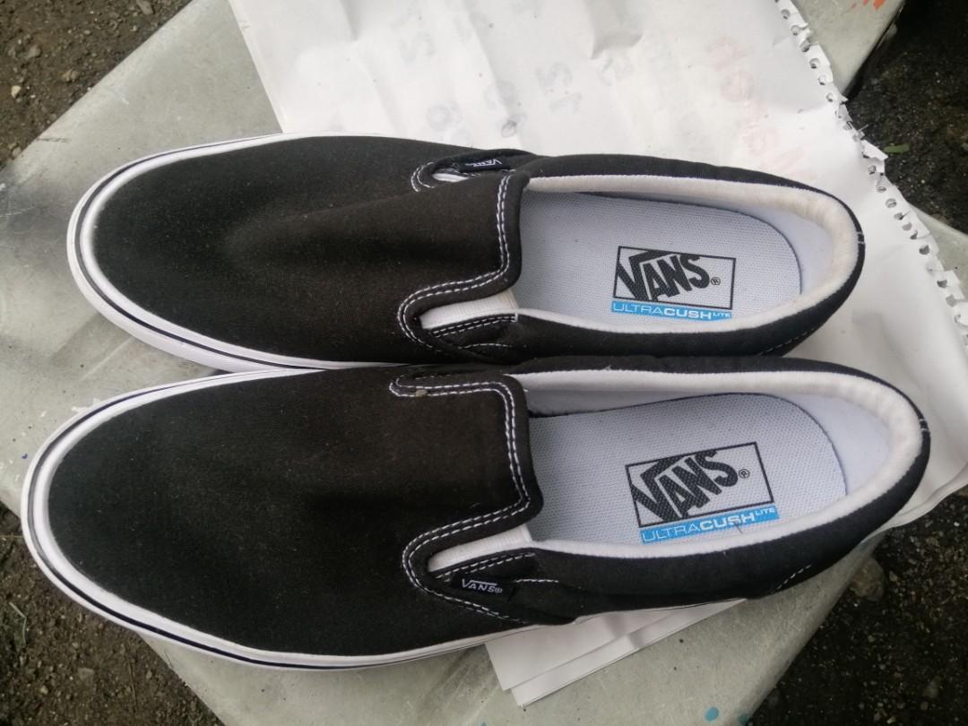 black vans size 11