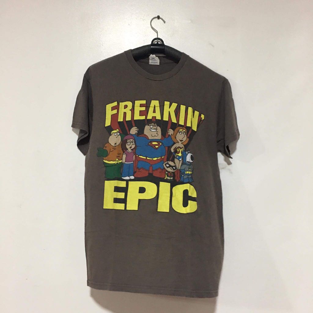 Vintage Family Guy Shirt, Men's Fashion 