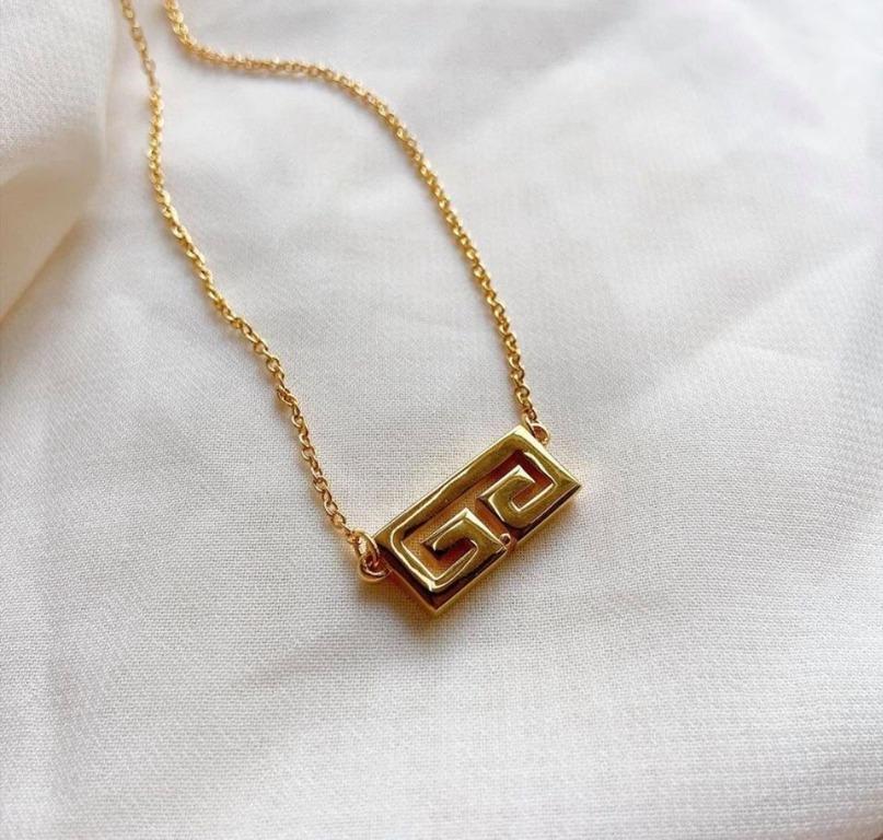 Vintage Givenchy Necklace, Women's Fashion, Jewelry & Organisers, Necklaces  on Carousell