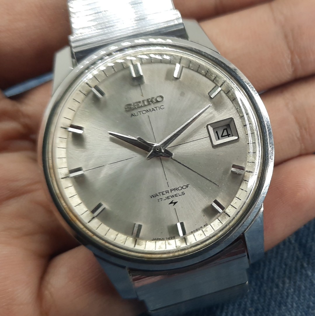 Vintage Seiko 7625-8043 17 Jewels Automatic Men's Watch, Women's Fashion,  Watches & Accessories, Watches on Carousell