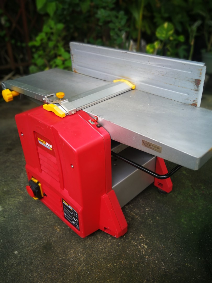 Workzone planer thicknesser, Furniture & Home Living, Cleaning