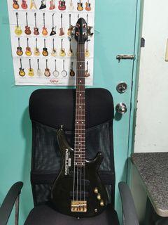 Yamaha mb111 motion bass guitar