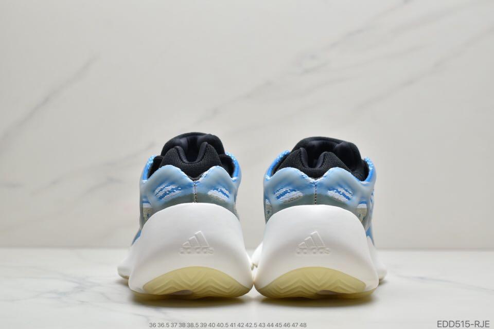 Yeezy 700 promo top