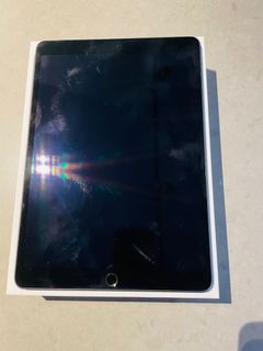 Ipad Air 3 19 64gb Wifi Space Grey Apple Pencil 1 Logitech Combo Touch Keyboard Mobile Phones Tablets Tablets On Carousell