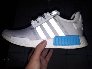 (Category: ) located in . Submitted by sneaker_crush (Listing ID 1045281837, Image 1). Description: .