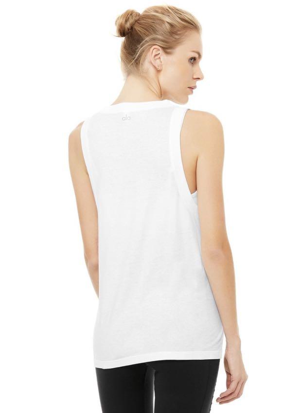 Alo model tank XS (Category: Activewear) located in Singapore. Submitted by jacess (Listing ID 1045194797, Image 3). Description: .