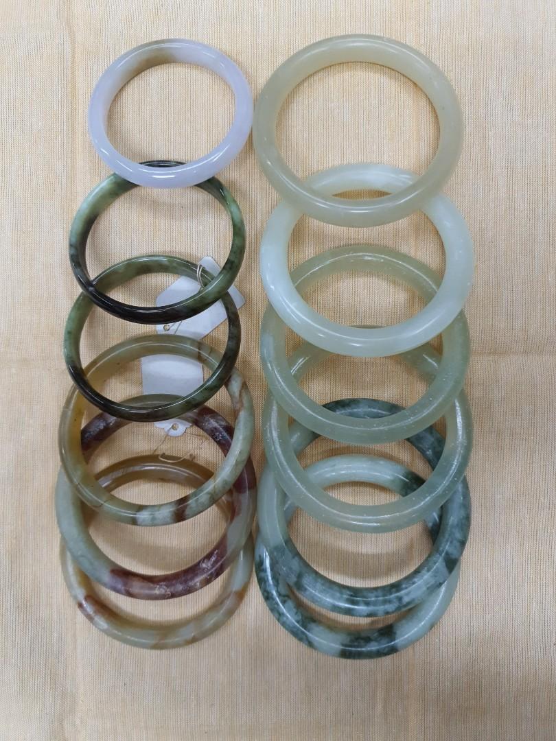 Bangles (Category: Precious Stones) located in Singapore. Submitted by abalonechua.1 (Listing ID 1045188237, Image 3). Description: Price from $5 up. Bangles to clear, feel free to come down and have a look. We are located at Far East Plaza #04-109..