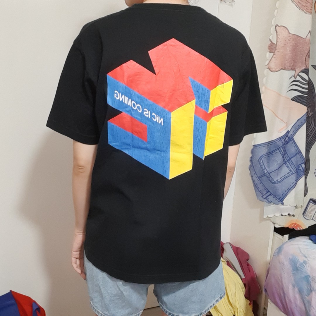 black graphic tee with red