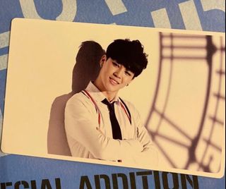 （分類：）位於 。 由 taejin_bts 提交（商品編號 1045215541，圖片 1）。簡介： 。