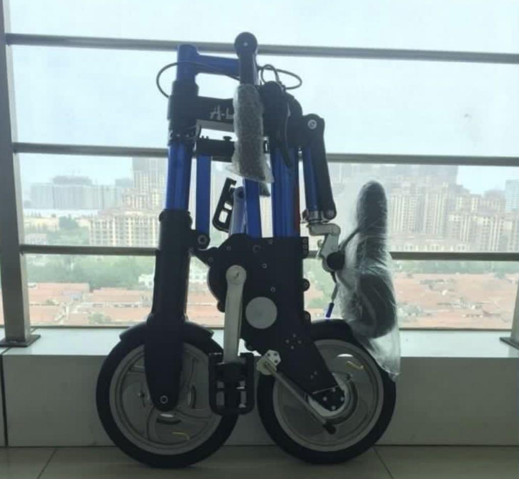 City elf shop bike