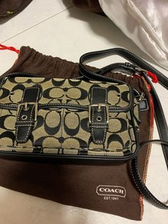 (Category: ) located in . Submitted by helennn (Listing ID 1045302417, Image 1). Description: .
