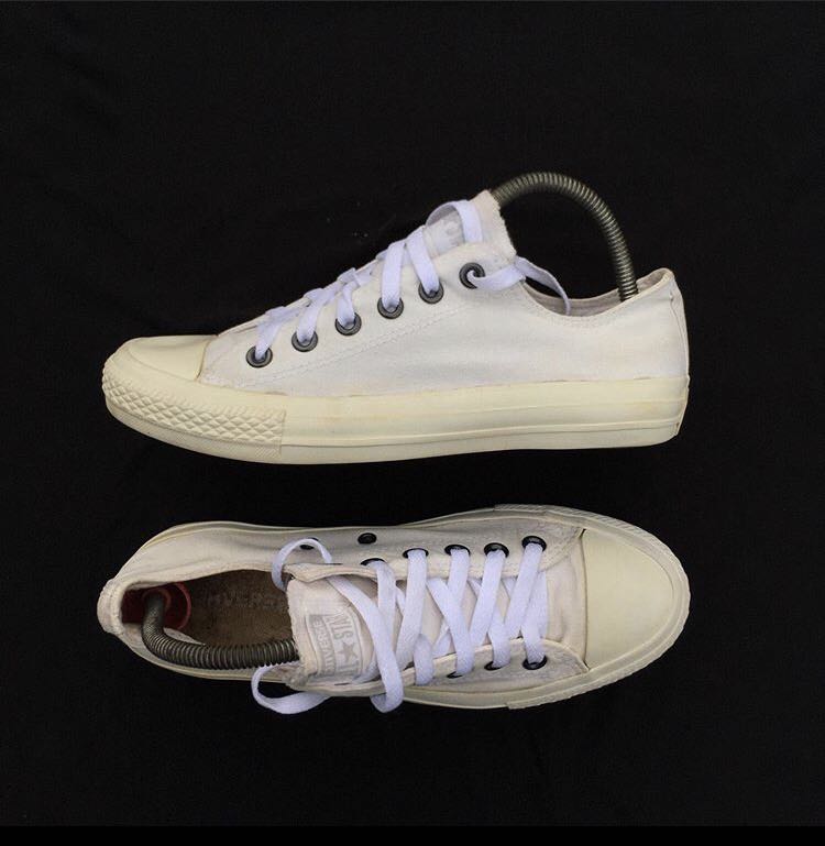 converse cream color