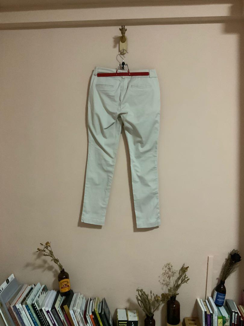 Dockers Petite Mid Rise Curvy Cream Long Pants Women s Fashion Bottoms Other Bottoms on Carousell
