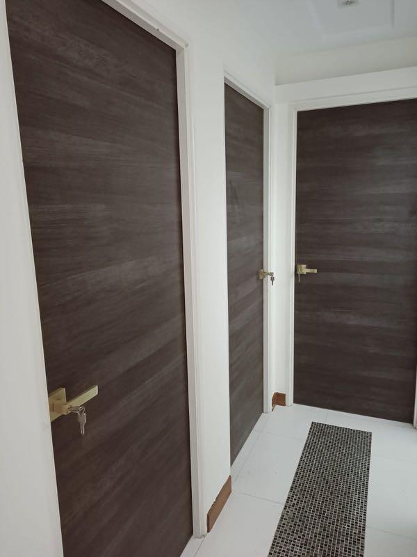 HDB laminate room door ( solid core )441273512195543044