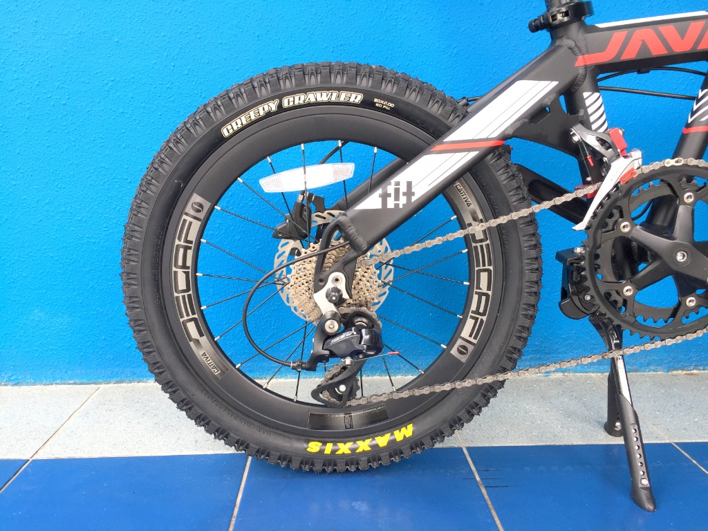 Maxxis Tyre Creepy Crawler for Java Fit 18 $58/pair, Sports