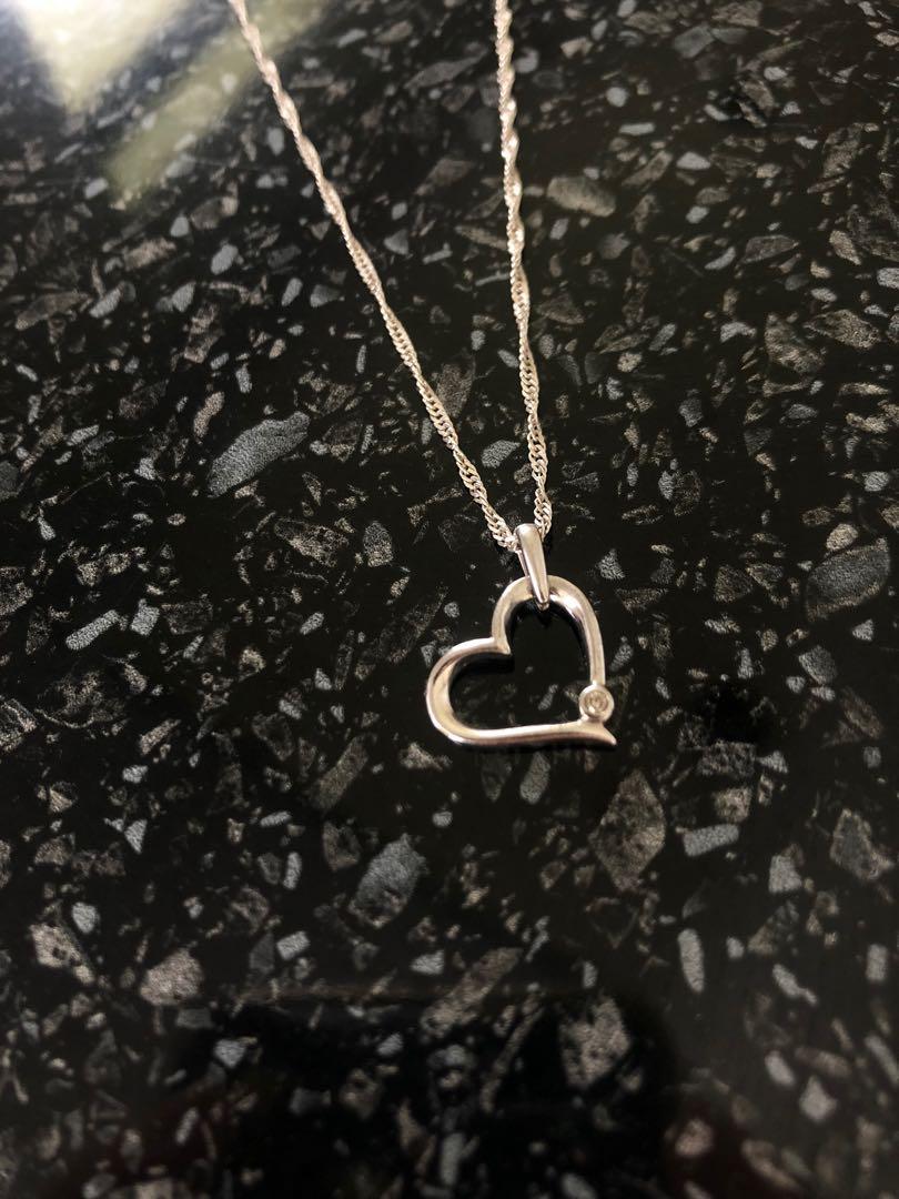 Michael hill hotsell heart necklace