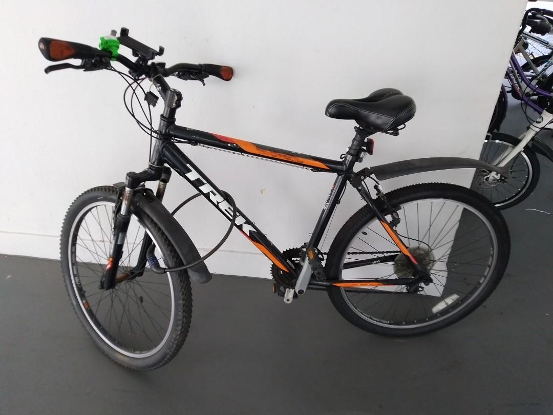 trek 3500 size