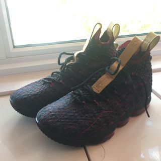 (Category: ) located in . Submitted by hautewear (Listing ID 1045118051, Image 1). Description: .