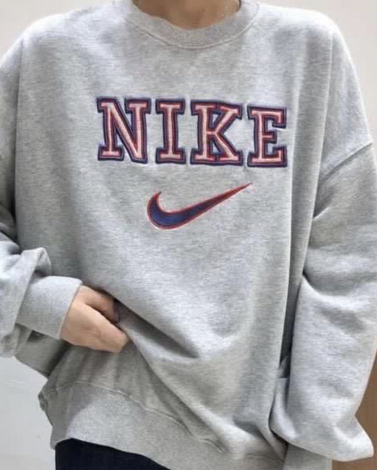 nike spell out sweater