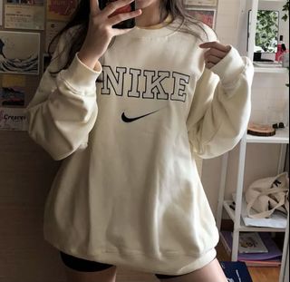 Nike spell shop out sweatshirt white