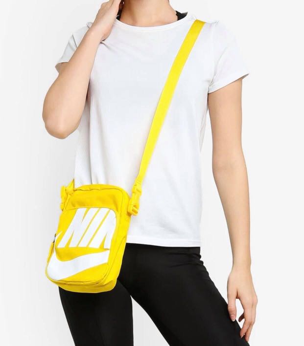 Nike sling bag hotsell yellow