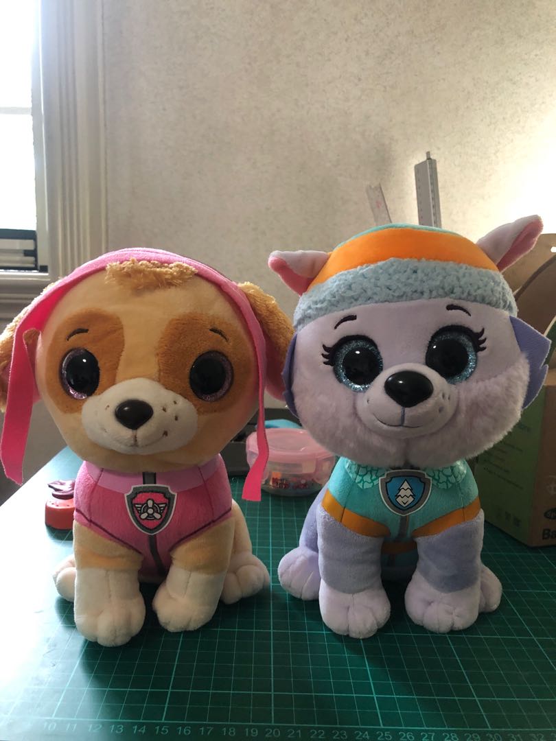 Paw Patrol Skye and Everest Plush Toys, Hobbies & Toys, Toys & Games on  Carousell