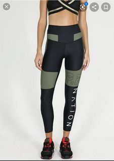 (Category: ) located in . Submitted by mywardrobeclearout (Listing ID 1045143766, Image 1). Description: .