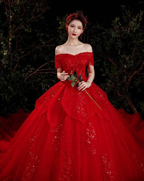 Red ball gown off sale shoulder