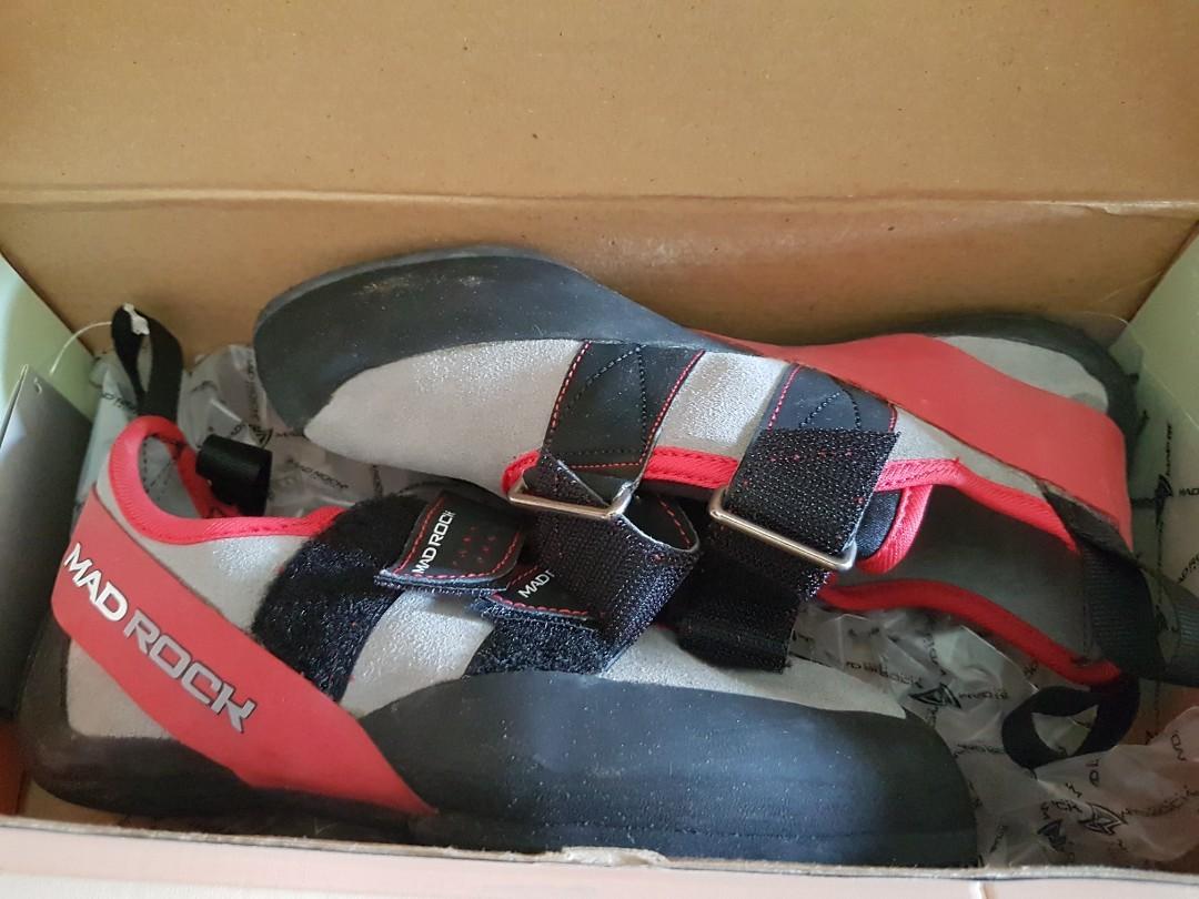 climbing shoes size 10