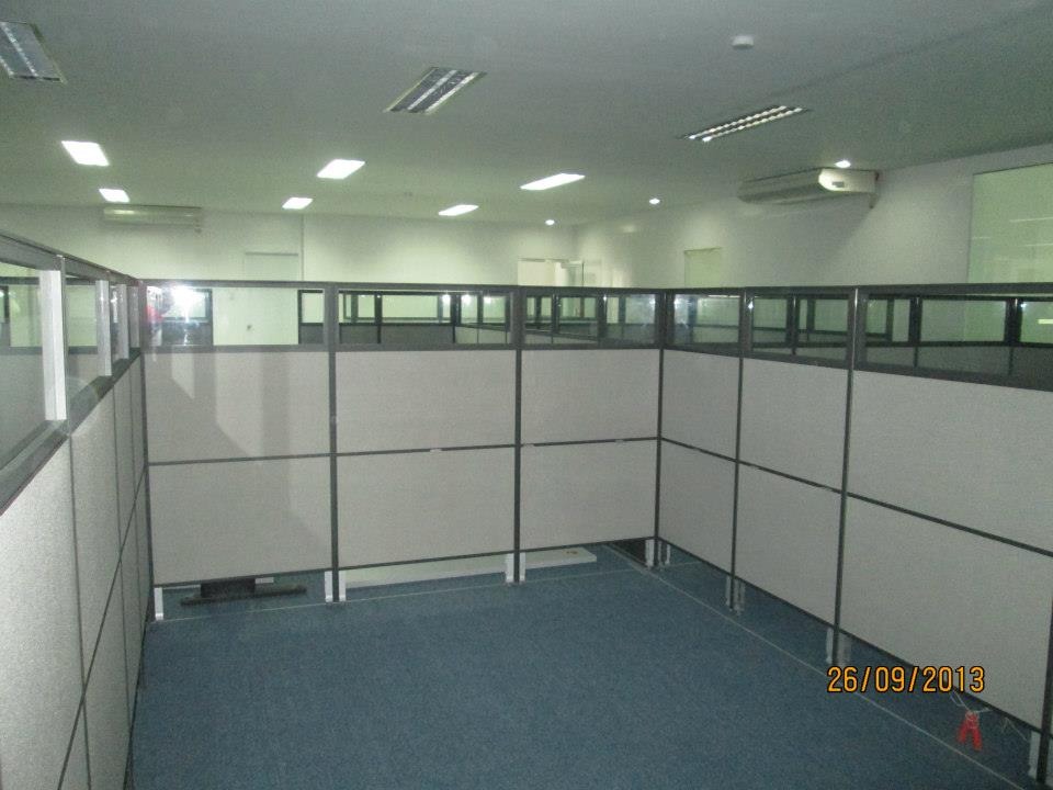 SCREEN PANEL OFFICE PARTITION GLASS TYPE WORKSTATION AND FURNITURE ...