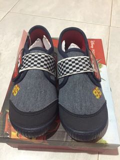(Kategori: ) berada di . Dikirim oleh febirakhma (ID iklan 1045153900, Gambar 1). Deskripsi: .