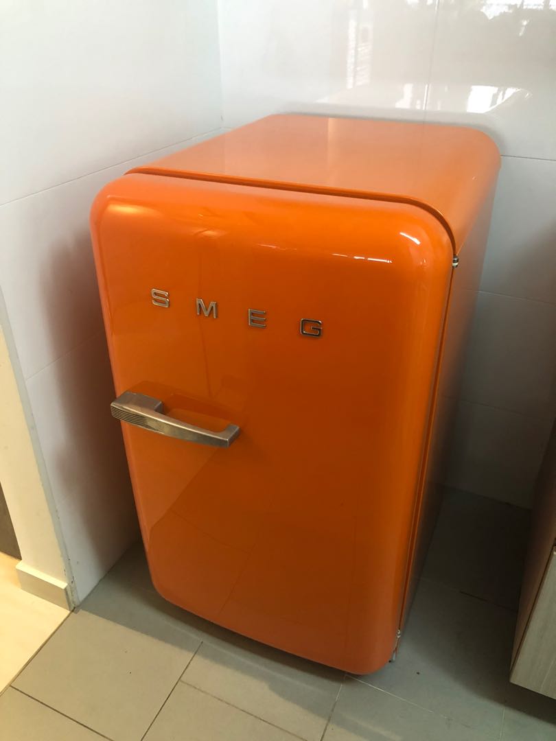 Smeg Bar Fridge Retro Style, TV & Home Appliances, Kitchen Appliances