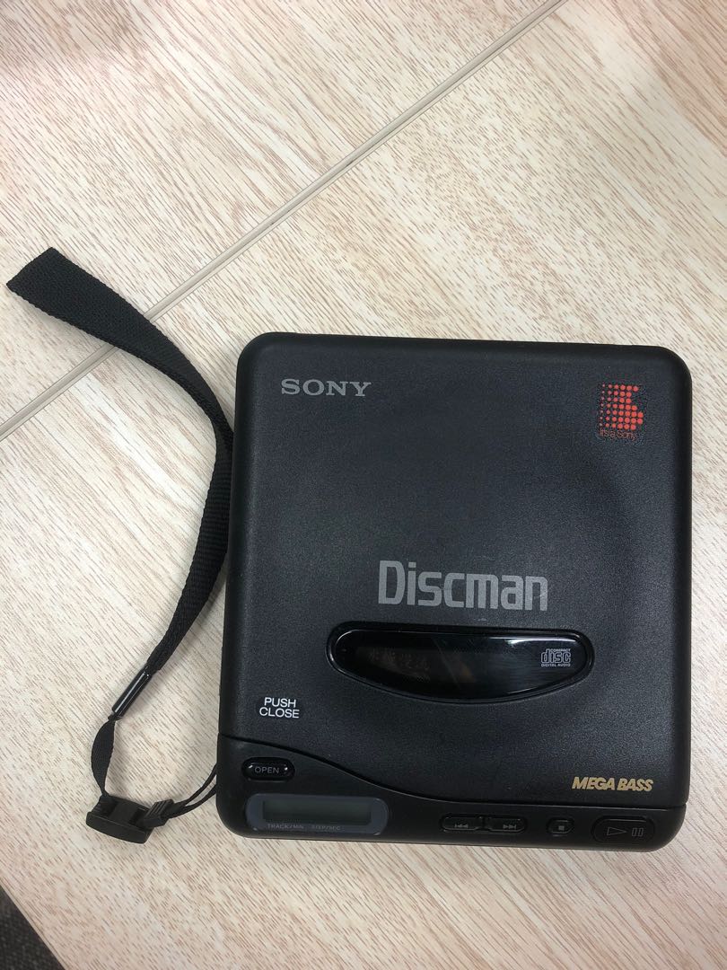 Vintage Sony Discman Mega Bass CD Walkman D-11