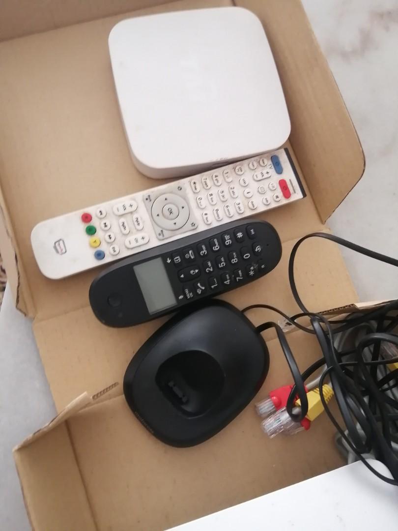 Tm unifi modem router with phone, Computers & Tech, Parts & Accessories