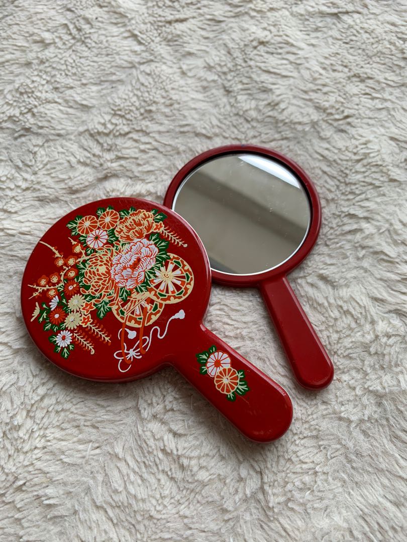 Vintage Japanese Hand mirror, Hobbies & Toys, Memorabilia & Collectibles, Vintage Collectibles