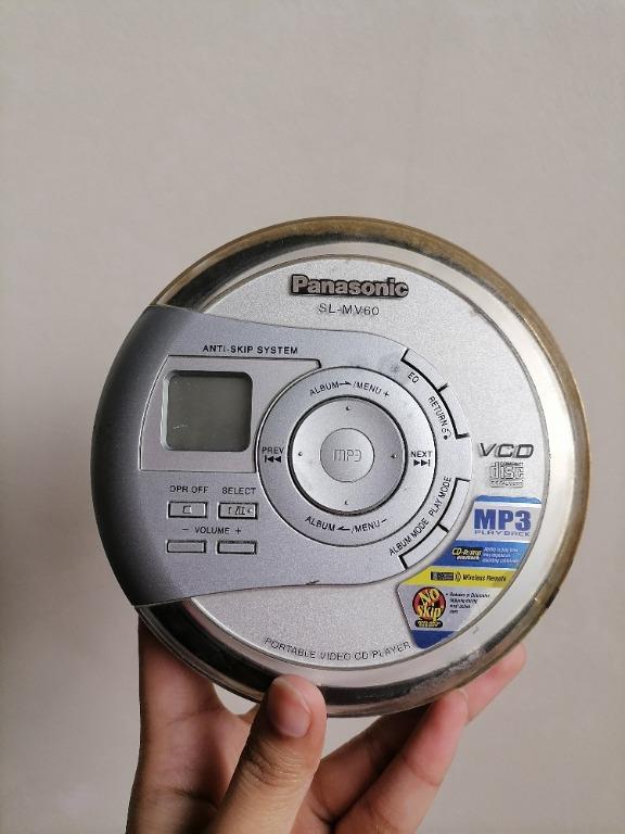 Vintage Panasonic CD Player (Category: Portable Music Players) located in San Mateo. Submitted by Babyfume (Listing ID 1045161035, Image 2). Description: great quality 8/10 not sure if it still works BOUGHT IN THE MIDDLE EAST AUTHENTIC PANASONIC ITEM not cheap feeling message for more details and pictures .