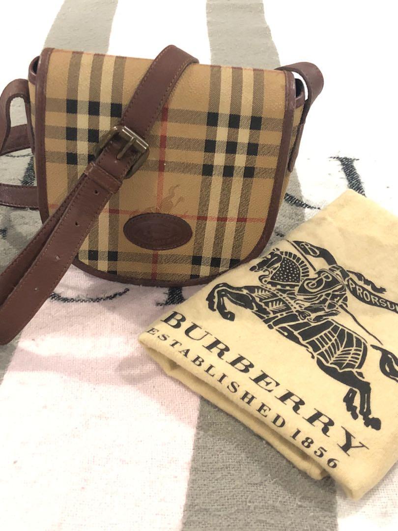 Auth Burberry s vintage sling bag small Women s Fashion Bags Wallets Cross body Bags on Carousell
