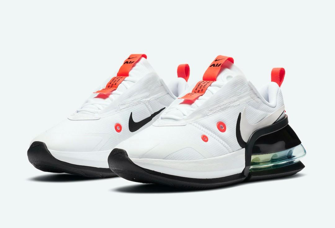 nike air max up trainers