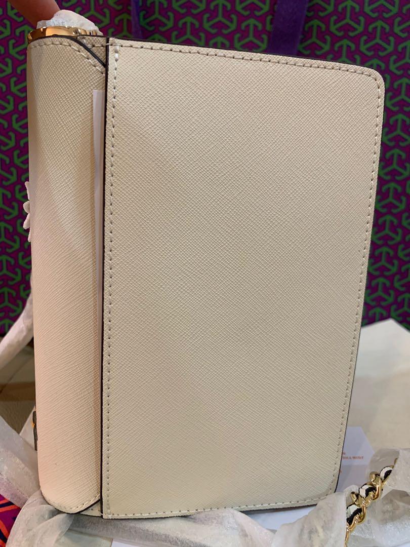 Authentic Tory Burch Robinson daisy floral collection