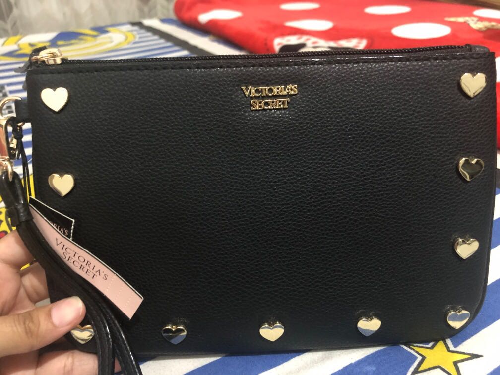 Clutch Victoria’s Secret , Fesyen Wanita, Tas & Dompet di Carousell