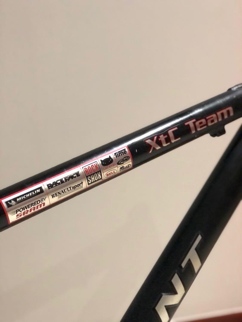 Embossed Giant XTC Team frame 26